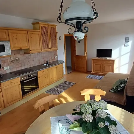 Prandhof Himmelbettwohnung 파르베르펜